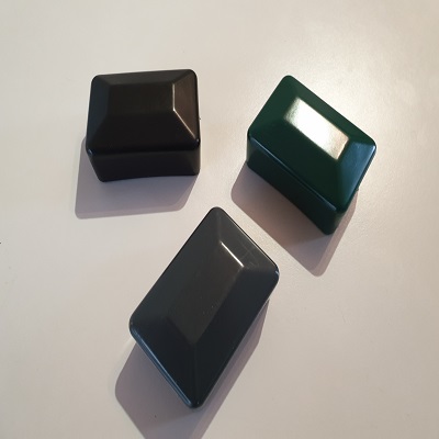 Capace pentru stâlpi