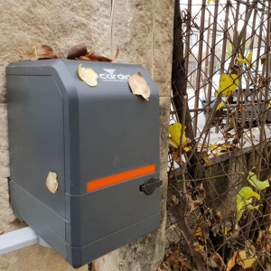 Automatizare poarta