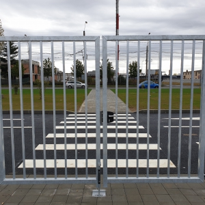 Poarta acces dubla - Bastion